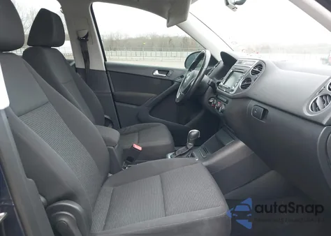 2015 Volkswagen Tiguan S from USA, damaged, VIN WVGAV7AX2FW535598